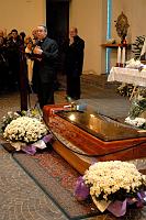  Il Vescovo di Rimini, Mons. Fracesco Lambiasi, annuncia che i funerali saranno celebrati al Palacongressi